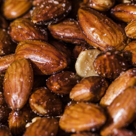 Almendra frita