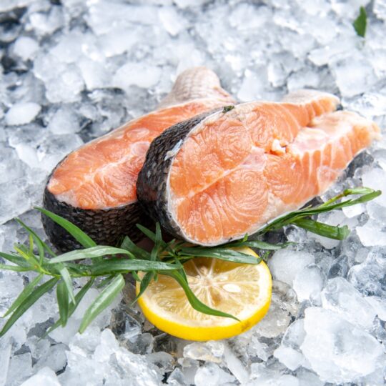 Salmón noruego en rodajas